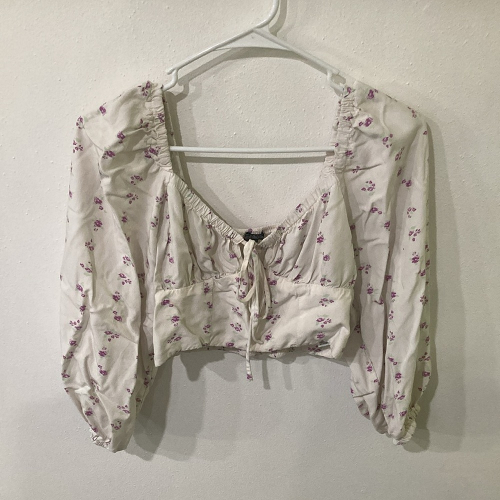 Puff sleeve top